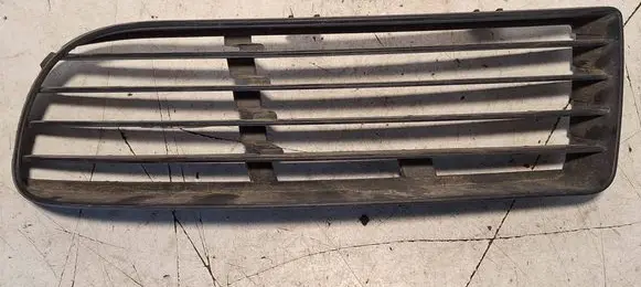 Seat Alhambra (Mk1) Front fog light trim/grill 7M7853683 07RVA