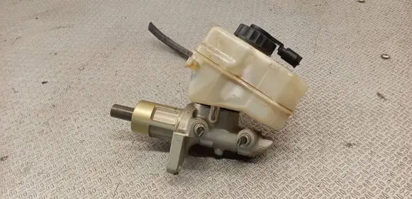 BMW 3 E90 E91 Master brake cylinder 