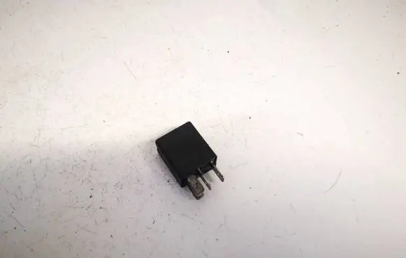 Renault Scenic I Other relay 7700414484