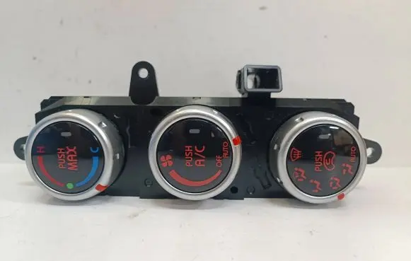 Peugeot iOn Climate control unit 7820A406 T1015982T