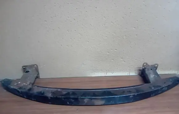 Volkswagen PASSAT B5.5 Front bumper cross member 