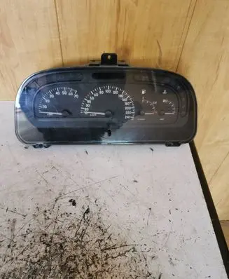 Renault Laguna I Speedometer (instrument cluster) 216236674 08699912