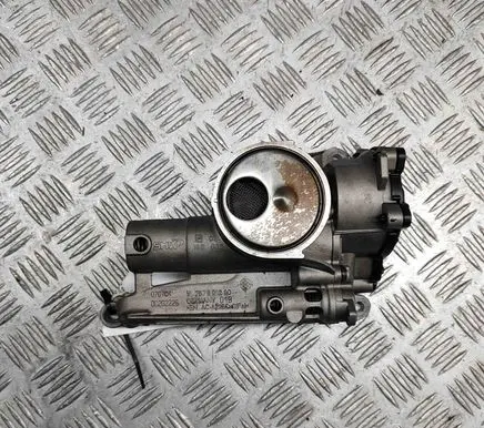 Citroen C4 I Picasso Oil pump V757601280