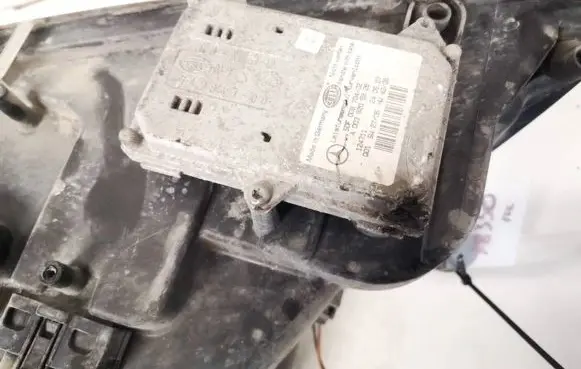 Mercedes-Benz ML W164 Headlight ballast module Xenon a0038205826 5df008704-02