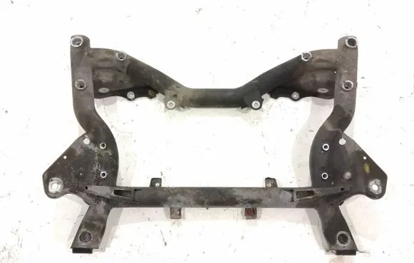 Mercedes-Benz C W204 Front subframe 2046281057 2046280557