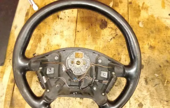 Opel Vectra B Steering wheel 90539569