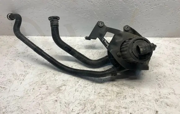 Volkswagen Touareg I Secondary air pump 7L0906279 70010300