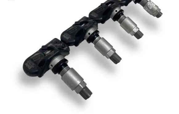 BMW 3 G20 G21 Tire pressure sensor 6877936