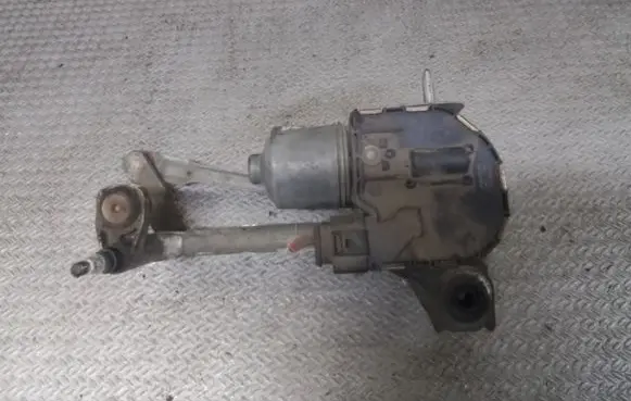 Seat Altea XL Front wiper linkage and motor 5P0955120A 0390241759