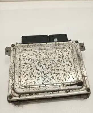 Mercedes-Benz B W245 Engine control unit/module A2661536279 A0014460240 5WK90937