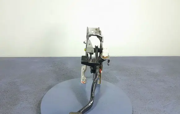 Suzuki SX4 Accelerator throttle pedal