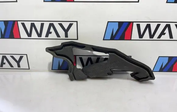 BMW X3 F25 Trunk separation 