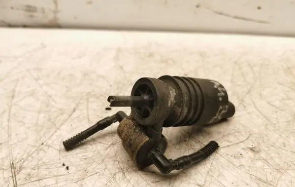 Audi A4 S4 B6 8E 8H Windscreen/windshield washer pump