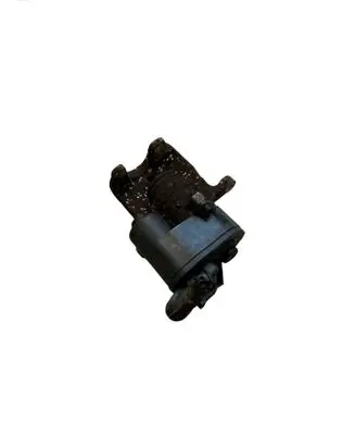 Volvo XC70 Rear brake caliper 32332594