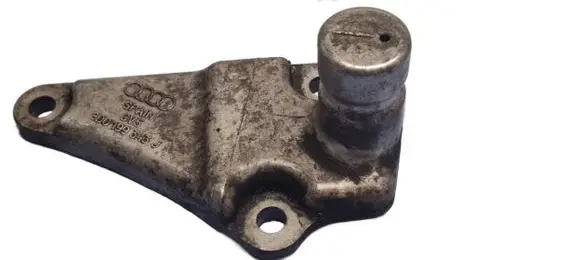 Audi A6 S6 C5 4B Engine mounting bracket 8D0199343J