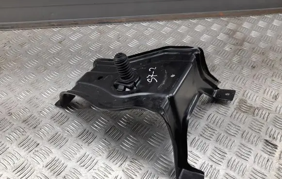 Audi A7 S7 4G Spare wheel mounting bracket 4G0802771
