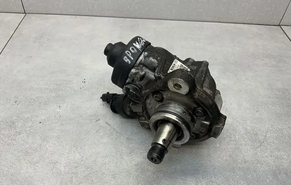 KIA Sportage Fuel injection high pressure pump 331002F000 0445010511