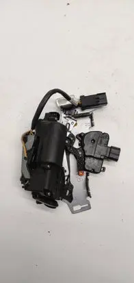 Chrysler Grand Voyager V Sliding door lock B100226 686aaa