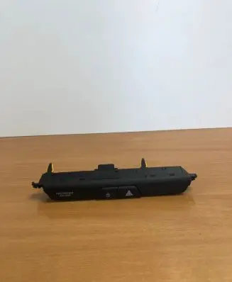 KIA Stonic Central locking switch button 93790H8901