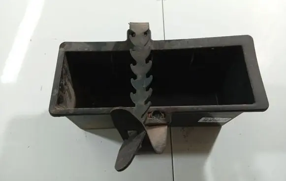 Opel Astra G Glove box 90588717