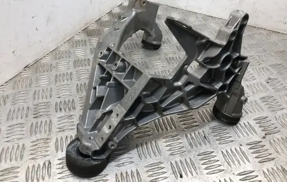 BMW 5 F10 F11 Steering rack mounting bracket 6140829 2021071