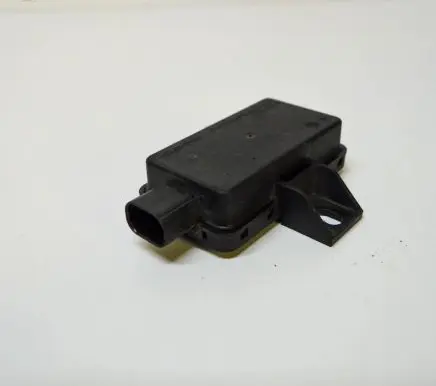 Mercedes-Benz CLA C117 X117 W117 Tire pressure control unit A0009003704