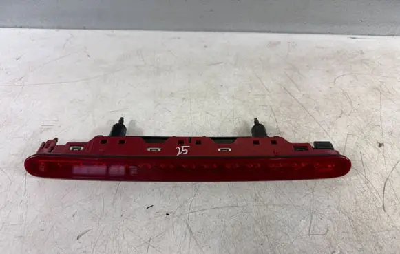 Peugeot 3008 I Third/center stoplight 9683461480