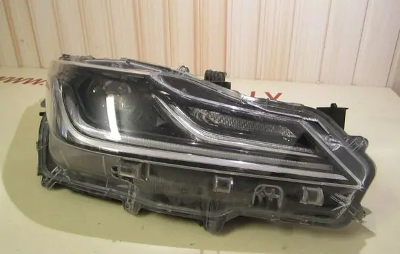 Toyota Corolla E210 E21 Headlight/headlamp 8111002T50