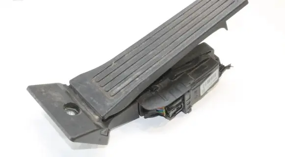 Hyundai Tucson LM Accelerator throttle pedal