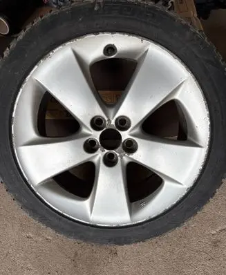 Toyota Prius (XW30) R17 alloy rim 17x7j