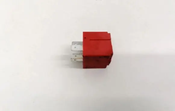 Opel Signum Other relay 24438887 819