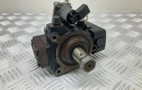 Audi A1 Fuel injection high pressure pump 03L130755H