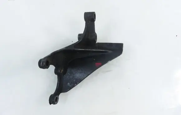 Volkswagen Transporter - Caravelle T4 Power steering pump mounting bracket 044145548D