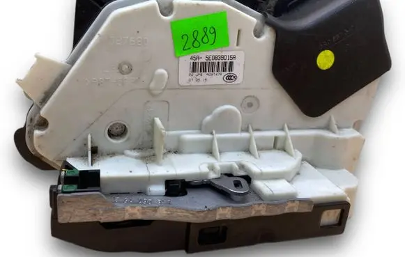 Volkswagen PASSAT B8 Central body control module A2889 5E0839015A