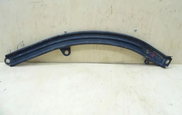 Iveco Daily 5th gen Headlight/headlamp mounting bracket 