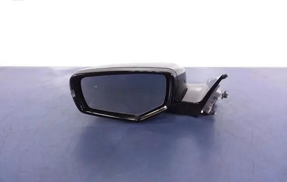 Cadillac CTS Front door electric wing mirror