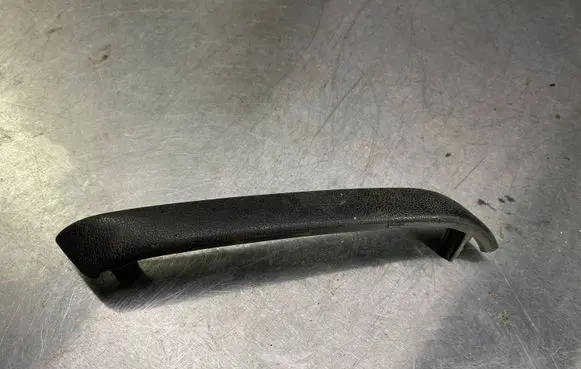 Volkswagen Golf II Front door interior handle trim 191867197