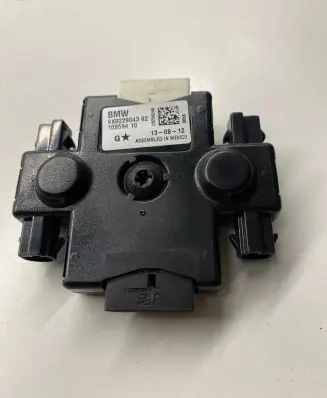 BMW 3 F30 F35 F31 Antenna control unit 10859410 9229043