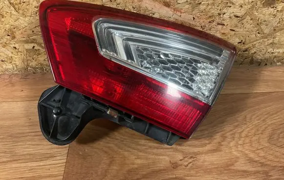 Ford Mondeo MK IV Tailgate rear/tail lights BS7113A602AE 071120121255
