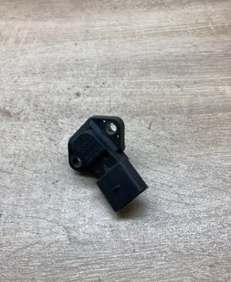 Volkswagen PASSAT B6 Air pressure sensor 038906051