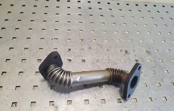 Audi A2 EGR valve line/pipe/hose 045131521