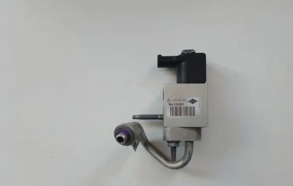Mercedes-Benz C W205 Valve A2058307401