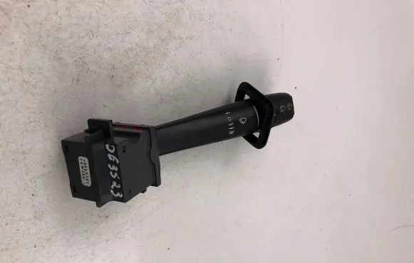Volvo V50 Indicator stalk 30669741