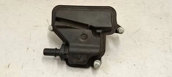 Ford Kuga III Oil breather separator HX7G6C757