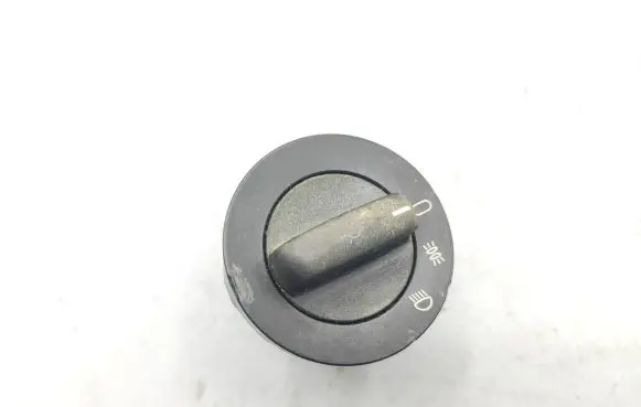 BMW 5 E39 Light switch 8363683