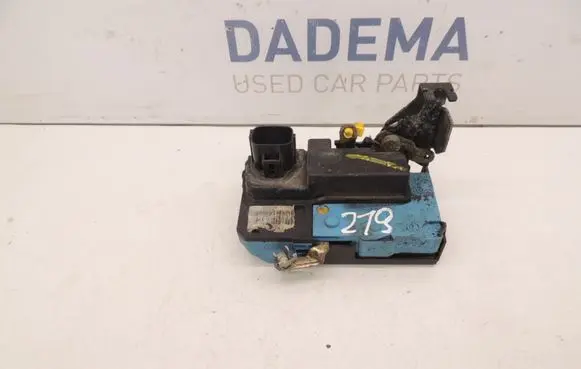 Volvo S80 Front door lock D219