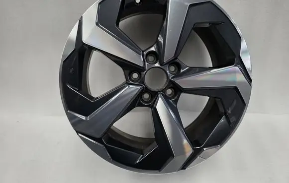 Nissan Qashqai J12 R18 alloy rim 6UA8B