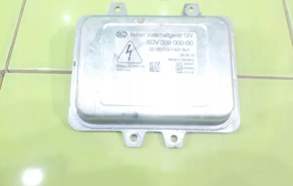 Jaguar XF X250 LED ballast control module 5DV009000