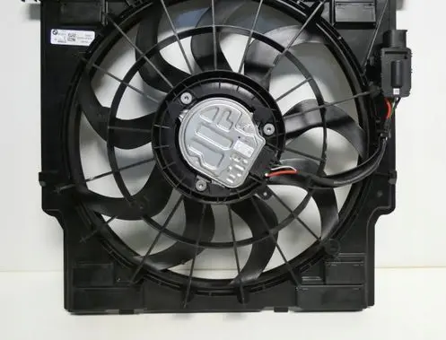 BMW X3 G01 Radiator cooling fan shroud BM87070PFA1