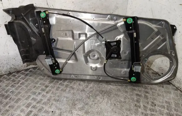 Mercedes-Benz C W204 Front door electric window regulator 40161188B